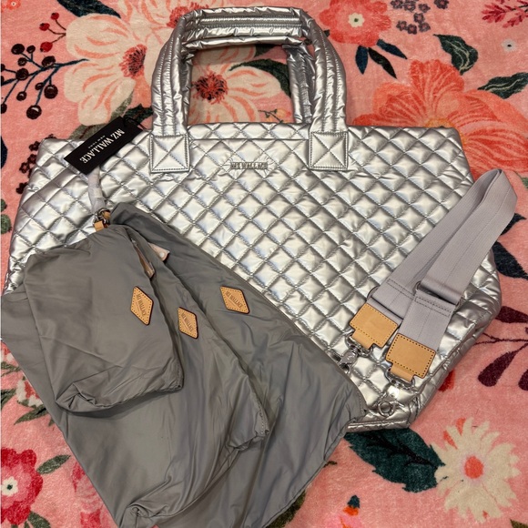MZ Wallace Matte Silver Large Metro Deluxe - Picture 1 of 4